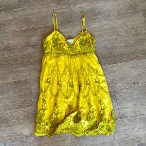 Urban outfitters green dress size small